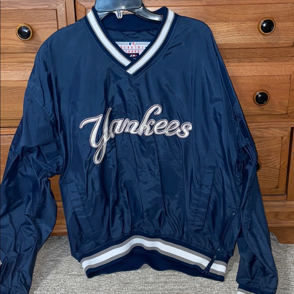 Yankees Windbreaker Crewneck
